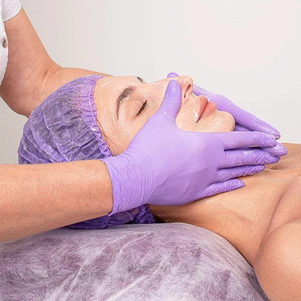 Массаж-уход для лица ARAVIA Professional