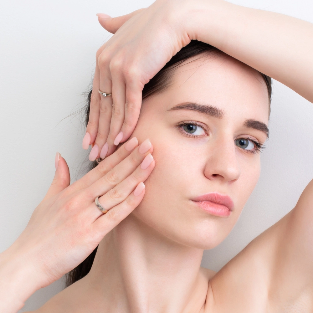 Фасциальные техники самомассажа лица