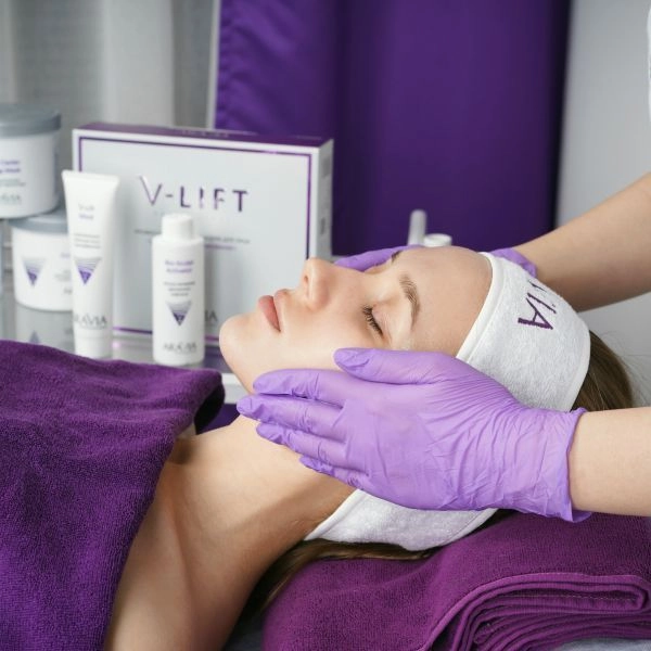 Лимфодренажный массаж лица и дренажное моделирование лица