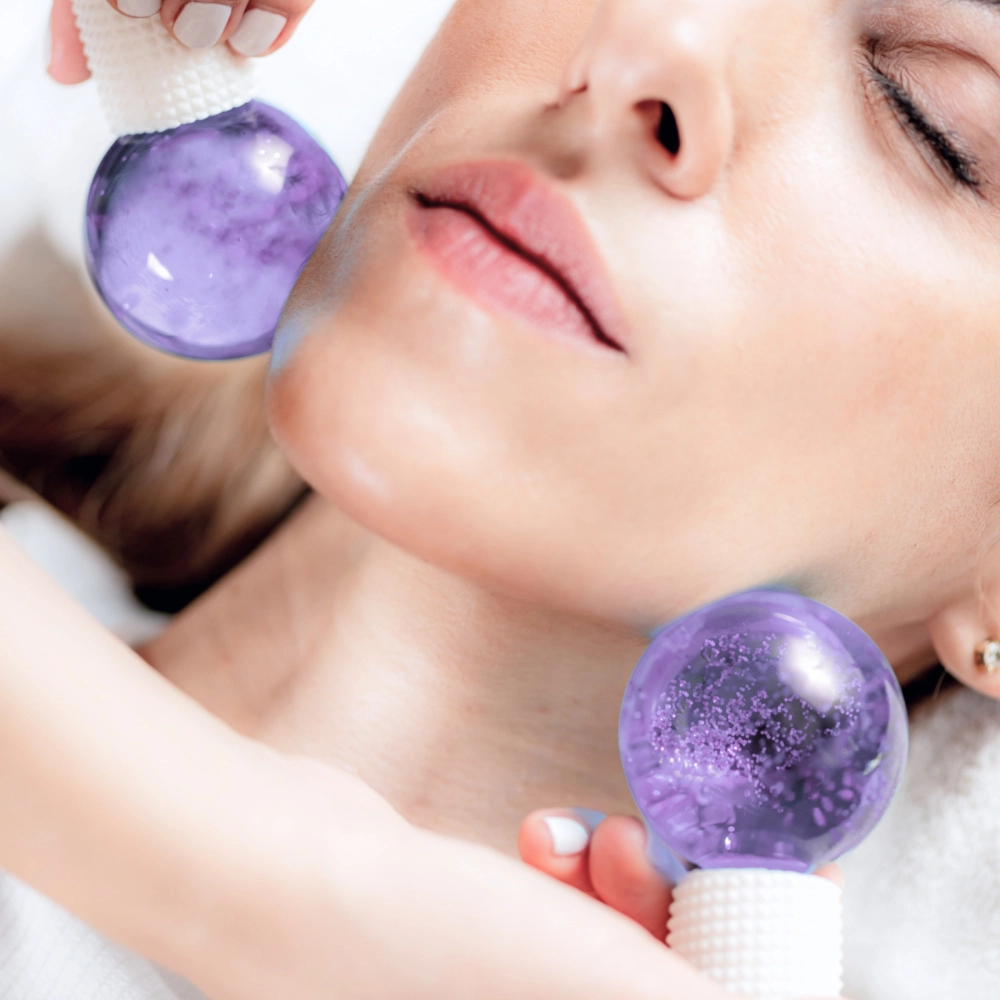 Массаж лица криосферами