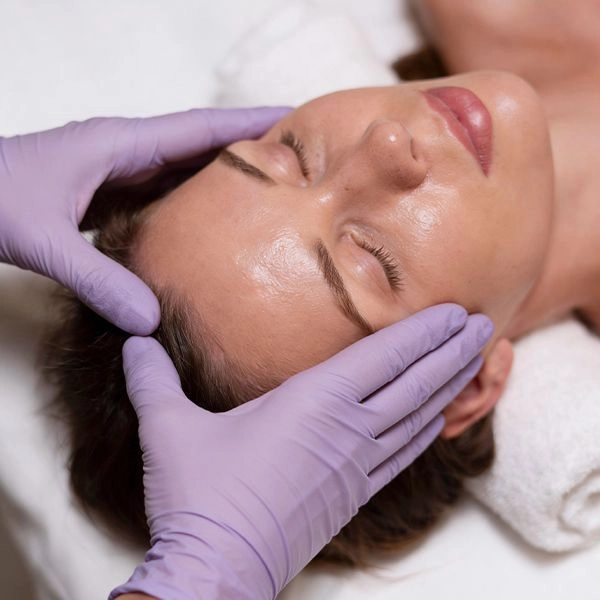 Карамельные техники лифтинга и омоложения лица