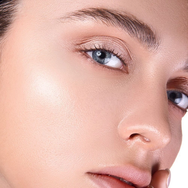 Жидкие сияющие тени для век GLOW PARADISE/жемчужный, 5 мл