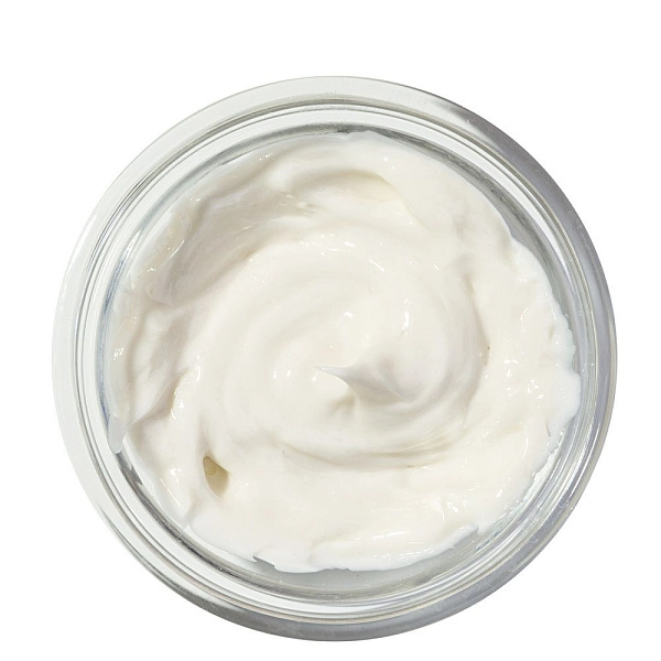 Профессиональная пилинг-процедура для лица с эффектом «Фарфоровой кожи»