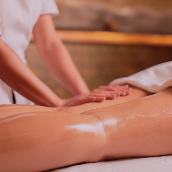 Техники Липолитического массажа по карамели и корректирующих SPA-обертываний